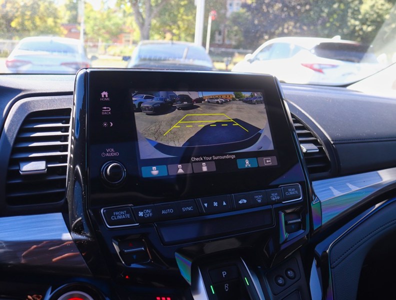2023 Honda Odyssey Touring Auto