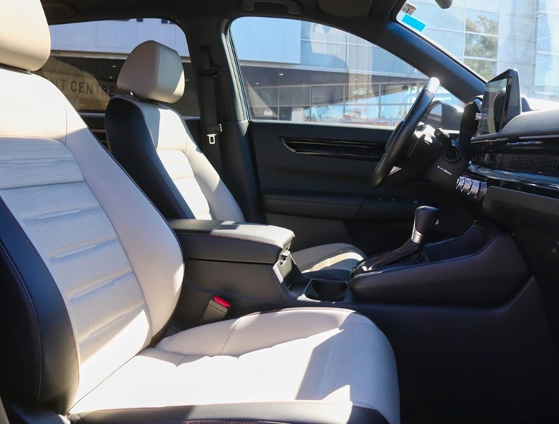 2025 Honda CR-V Hybrid Touring AWD