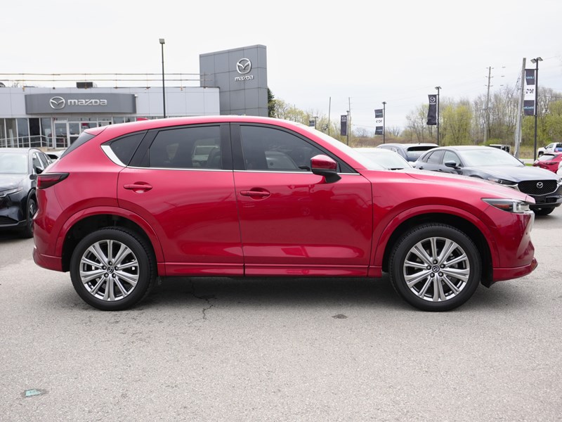 2022 Mazda CX-5 Signature AWD