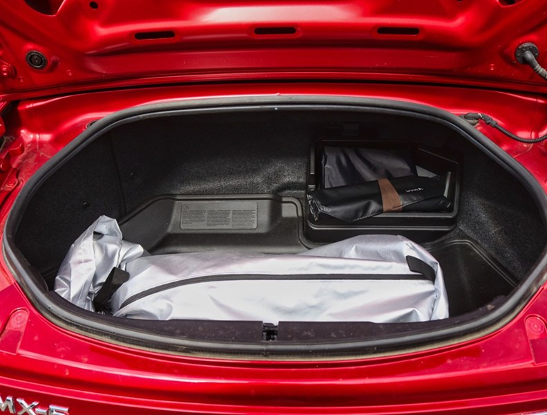 2023 Mazda MX-5 RF GT Manual