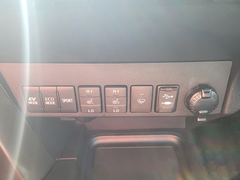 2018 Toyota RAV4 Hybrid AWD Hybrid SE