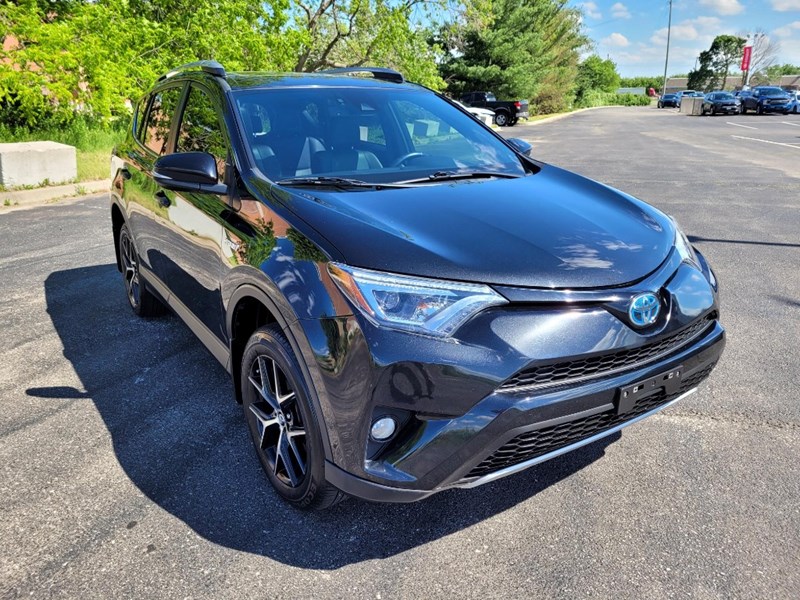 2018 Toyota RAV4 Hybrid AWD Hybrid SE