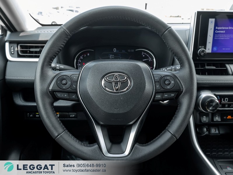 2024 Toyota RAV4 XLE AWD