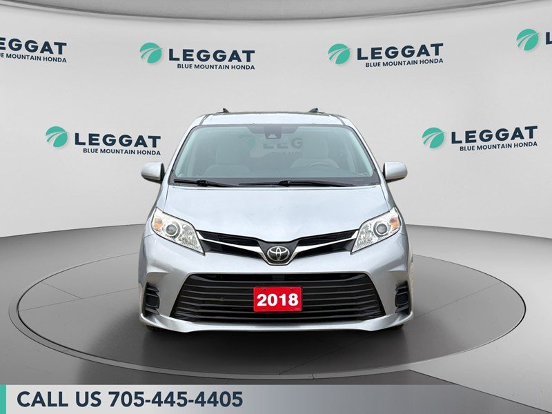 2018 Toyota Sienna LE 8-Passenger FWD