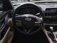 2022 Cadillac CT4 4dr Sdn Premium Luxury