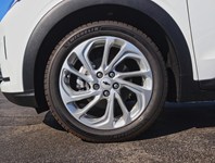 2027 Chevrolet Bolt FWD 4dr LT