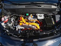 2027 Chevrolet Bolt FWD 4dr LT