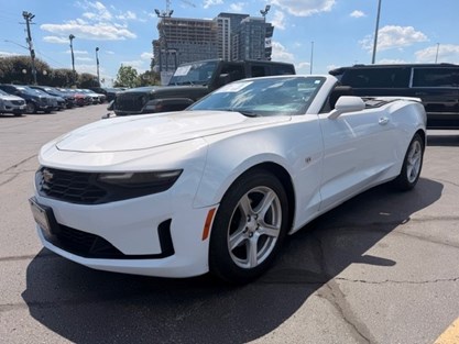 2023 Chevrolet Camaro 2dr Conv 1LT