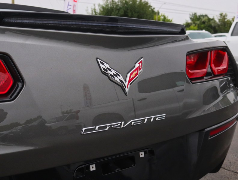 2015 Chevrolet Corvette 2dr Stingray Conv w/3LT