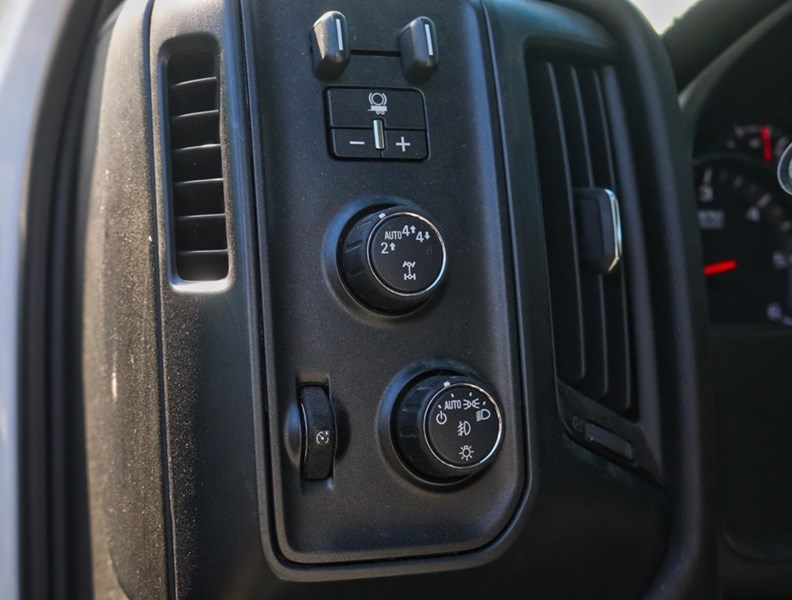2018 GMC Sierra 1500 4WD Double Cab 143.5