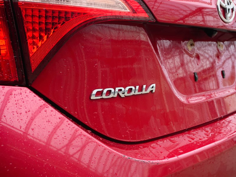 2018 Toyota Corolla LE | ONLY45000KM | 2SETSOFTIRES | 1OWNER | NOCLAIM