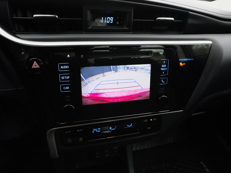 2018 Toyota Corolla LE | ONLY45000KM | 2SETSOFTIRES | 1OWNER | NOCLAIM