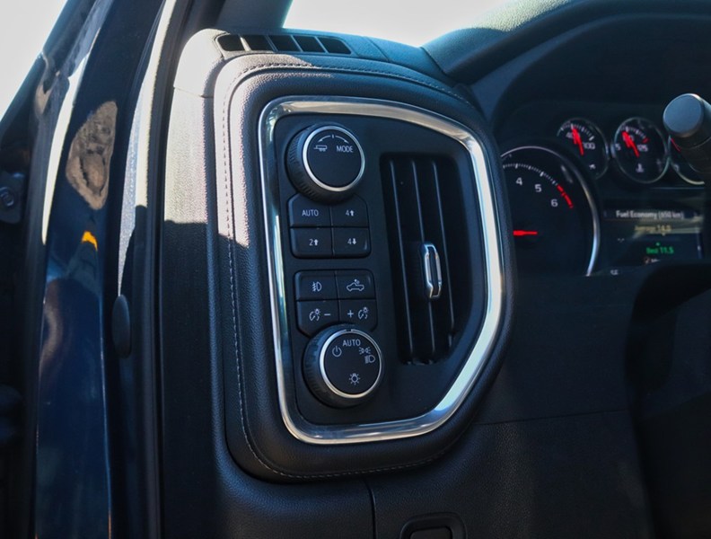 2021 Chevrolet Silverado 1500 4WD Crew Cab 147