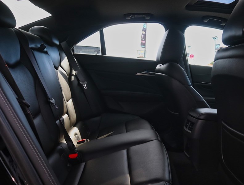 2022 Cadillac CT4 4dr Sdn Premium Luxury