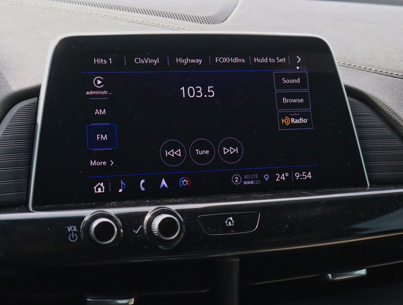 2022 Cadillac CT4 4dr Sdn Premium Luxury