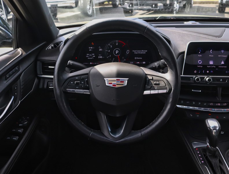2022 Cadillac CT4 4dr Sdn Premium Luxury