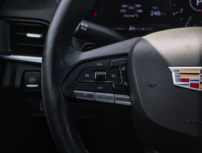2022 Cadillac CT4 4dr Sdn Premium Luxury