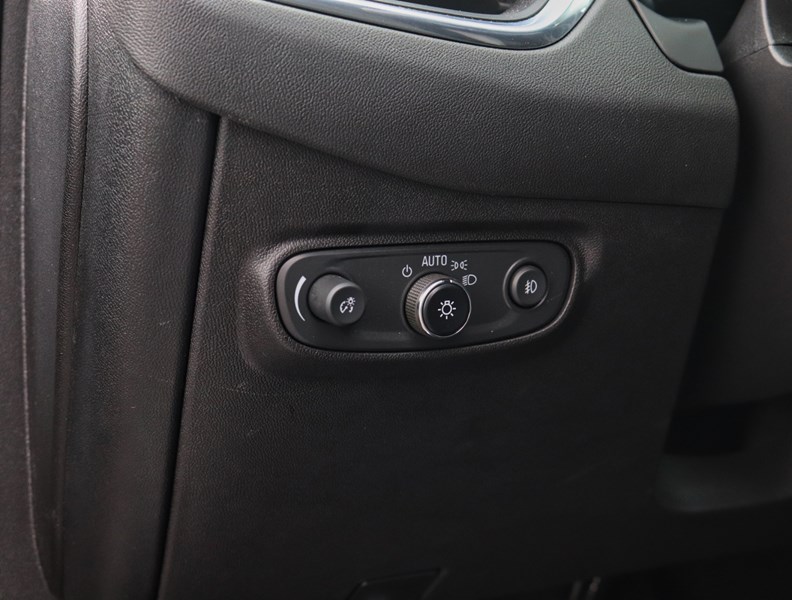 2023 Chevrolet Equinox AWD 4dr Premier