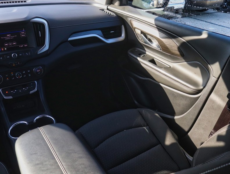 2023 GMC Terrain AWD 4dr SLE