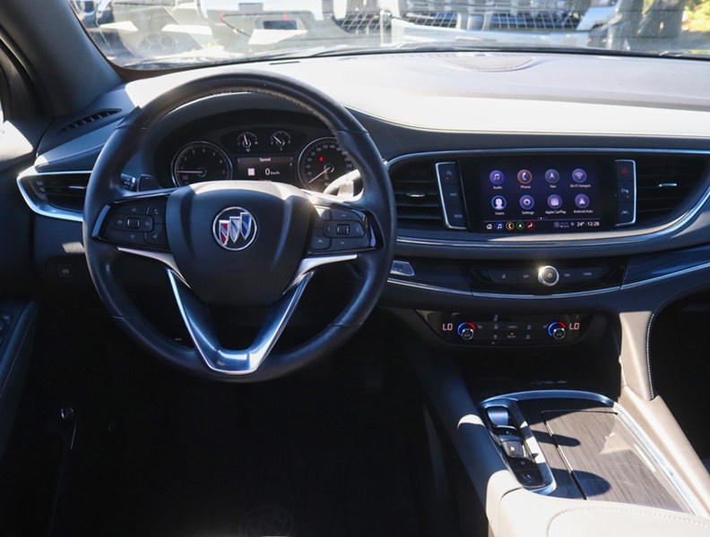 2024 Buick Enclave AWD 4dr Essence