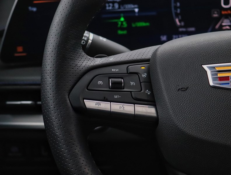 2025 Cadillac XT4 AWD 4dr Sport