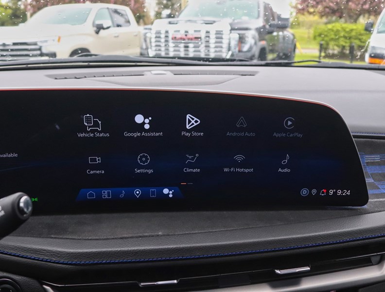 2025 Cadillac XT4 AWD 4dr Sport