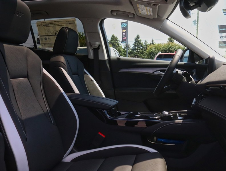 2026 Buick Envision AWD 4dr Sport Touring