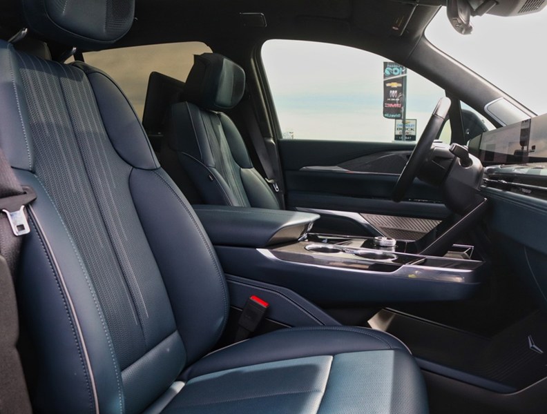 2026 Cadillac Escalade IQ AWD 4dr Premium Sport