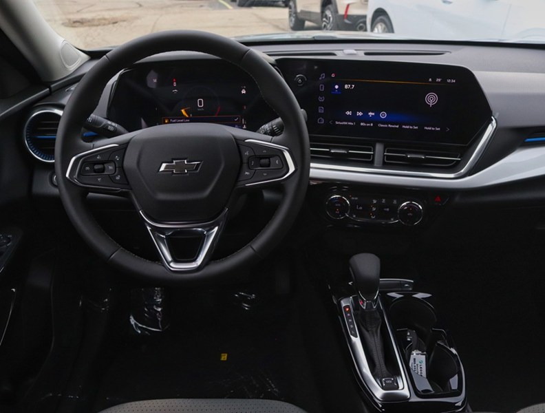 2026 Chevrolet Trax FWD 4dr LT