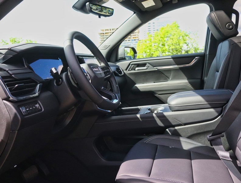 2026 GMC Acadia AWD 4dr Elevation