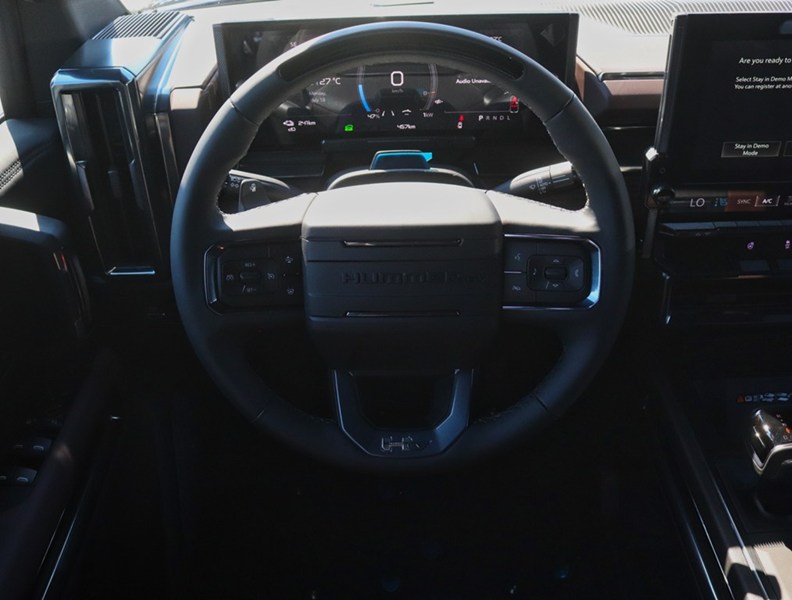 2026 GMC HUMMER EV SUV e4WD 4dr 2X w/1SF