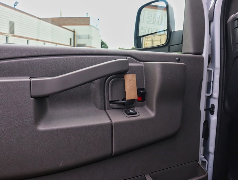 2026 GMC Savana 2500 RWD 2500 135