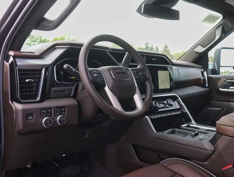 2026 GMC Sierra 2500HD 4WD Crew Cab 172