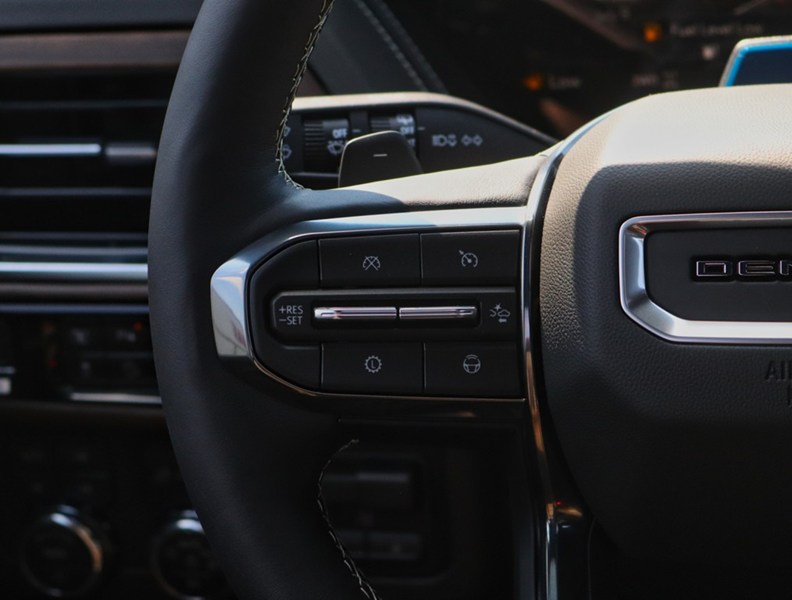 2026 GMC Yukon XL 4WD 4dr Denali Ultimate