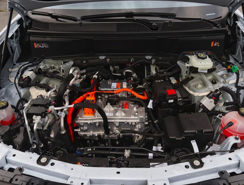 2027 Cadillac VISTIQ AWD 4dr Sport