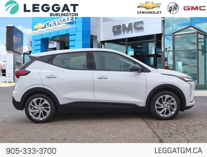 2027 Chevrolet Bolt FWD 4dr LT
