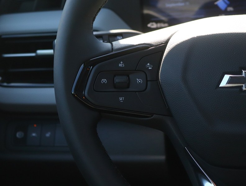 2027 Chevrolet Bolt FWD 4dr RS