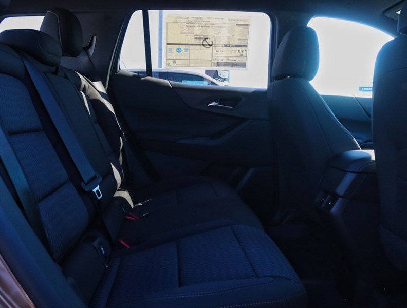 2027 Chevrolet Equinox AWD 4dr LT w/2LT