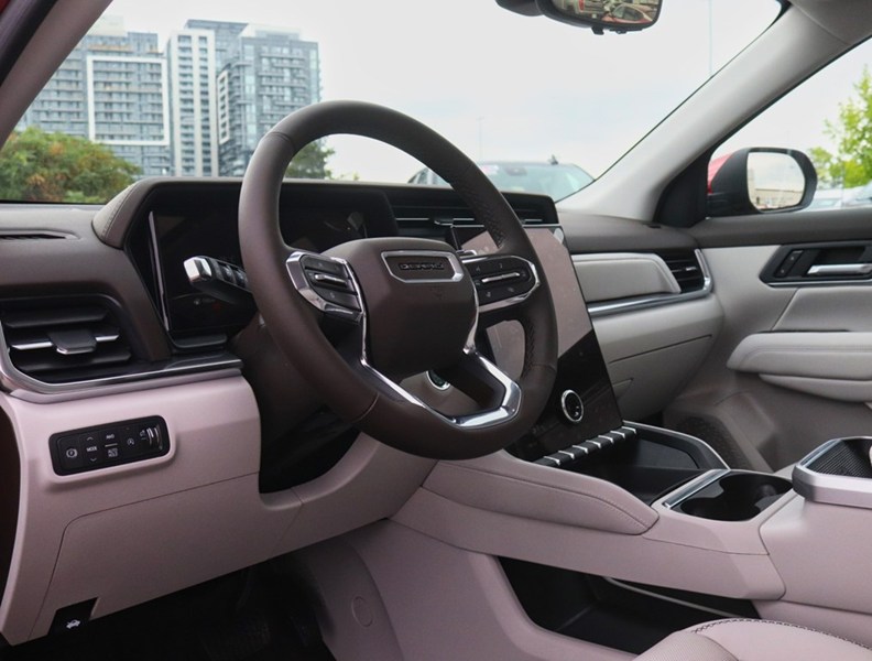 2027 GMC Terrain AWD 4dr Denali