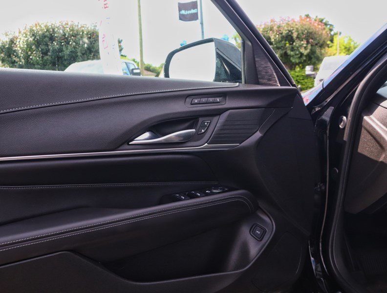 2022 Cadillac CT4 4dr Sdn Premium Luxury