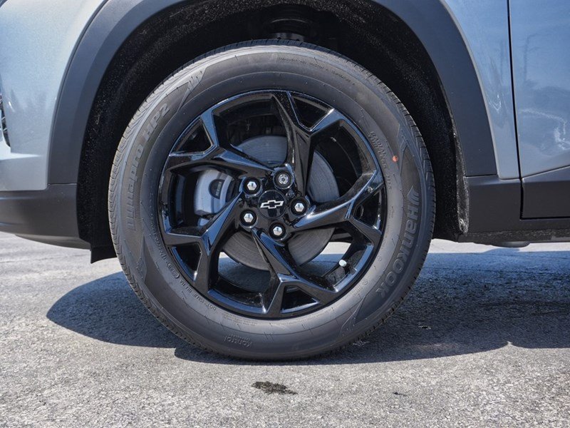 2026 Chevrolet Trax FWD 4dr LT