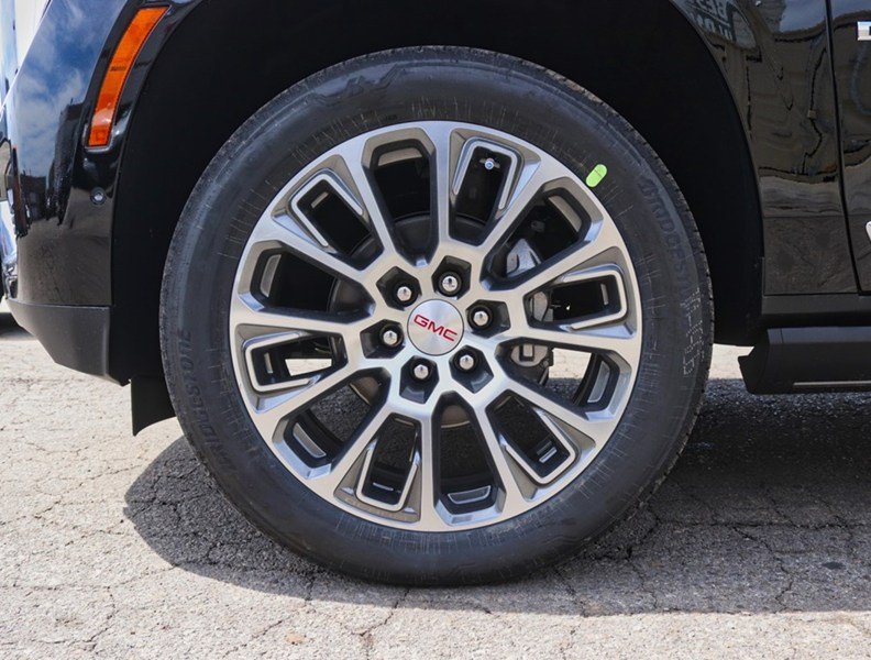 2026 GMC Yukon 4WD 4dr Denali