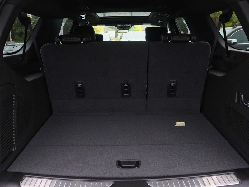 2027 GMC Yukon XL 4WD 4dr Denali