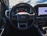 2022 Ford F-150 LARIAT | 4X4 | 5.0L | 502A | ROOF | 360 | PWR TLGT