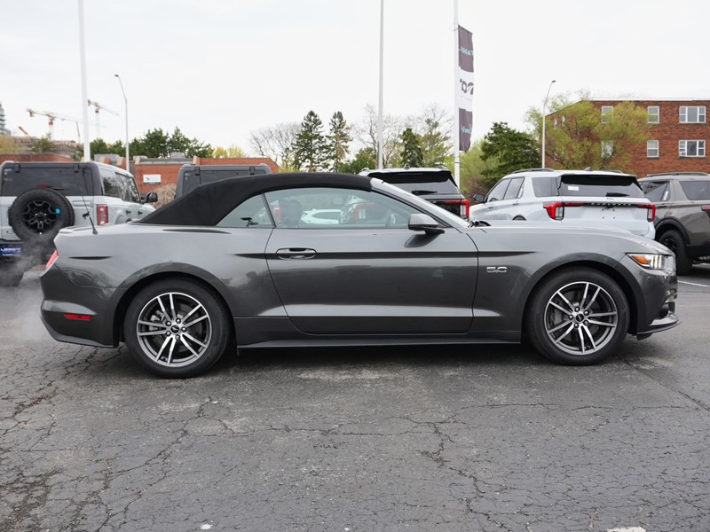 2015 Ford Mustang Conv GT Premium | 5.0L | AUTO | NAV | LOW KMS!!