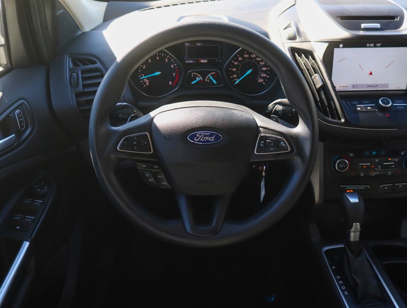 2017 Ford Escape SE | 1.5L | NAV | BLIS | HTD SEATS | ALLOYS