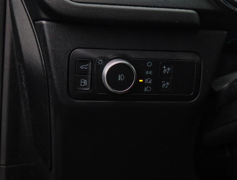 2020 Ford Escape Titanium Hybrid | AWD | NAV | LEATHER | B&O