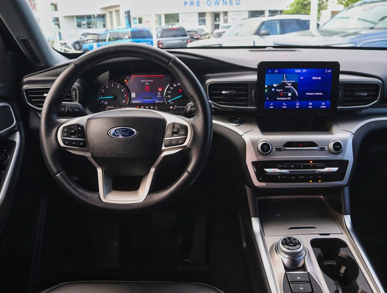 2022 Ford Explorer XLT | 4WD | 2.3L | NAV | ADPTV CRUISE | 7 PASS
