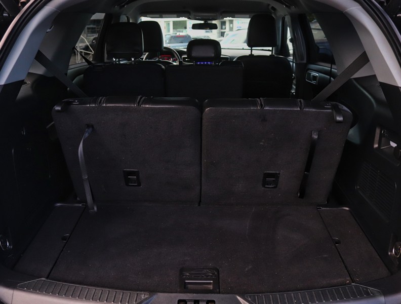 2022 Ford Explorer XLT | 4WD | 2.3L | NAV | ADPTV CRUISE | 7 PASS