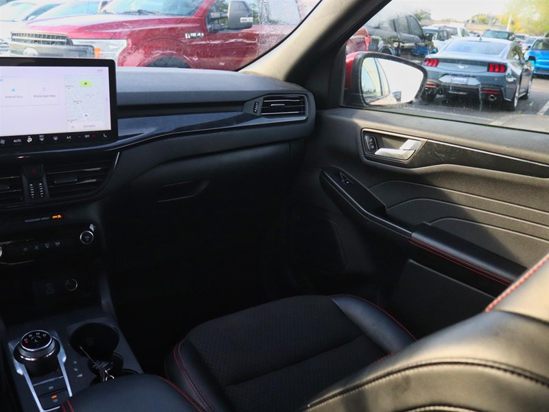 2023 Ford Escape ST-Line Select | AWD | HYBRID | TECH PKG | TOW